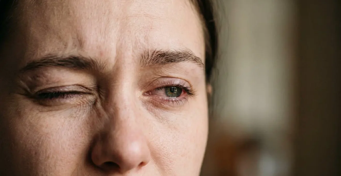 Close-up of human eye showing corneal nerve sensitivity